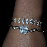 Bloemen armband