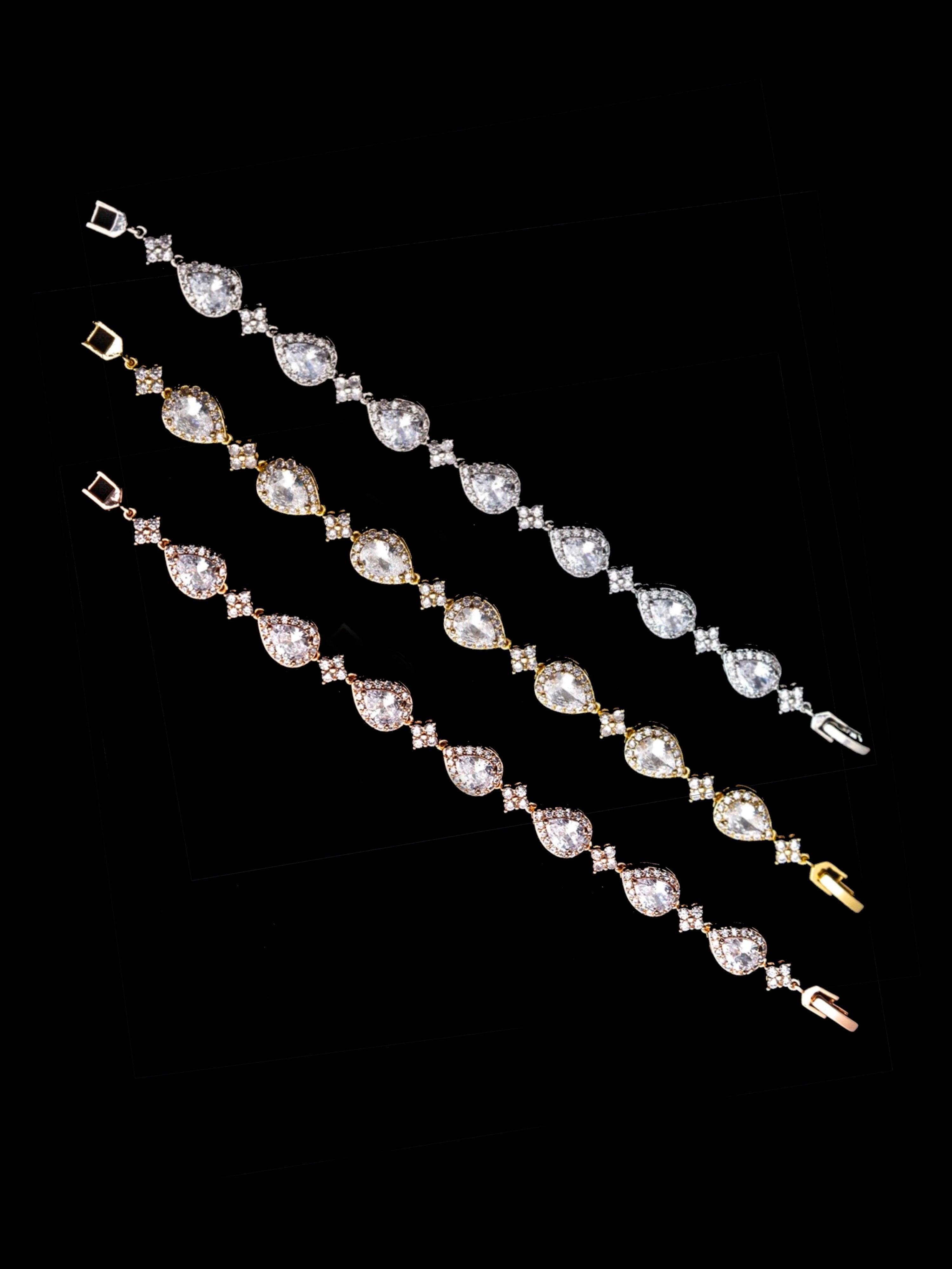 Star Drop Bracelets - iLLUSIA