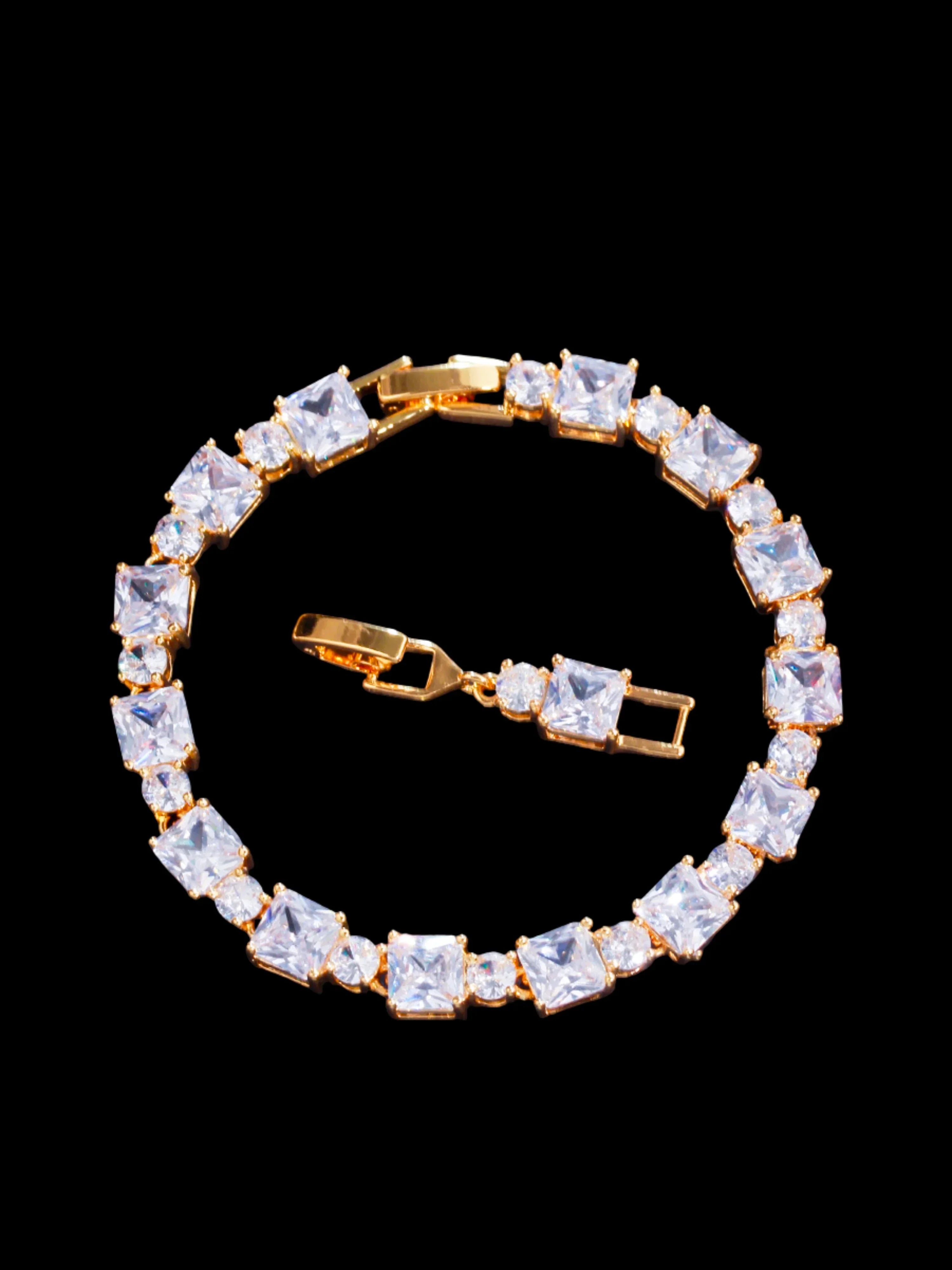 Gold Cube Bracelets - iLLUSIA
