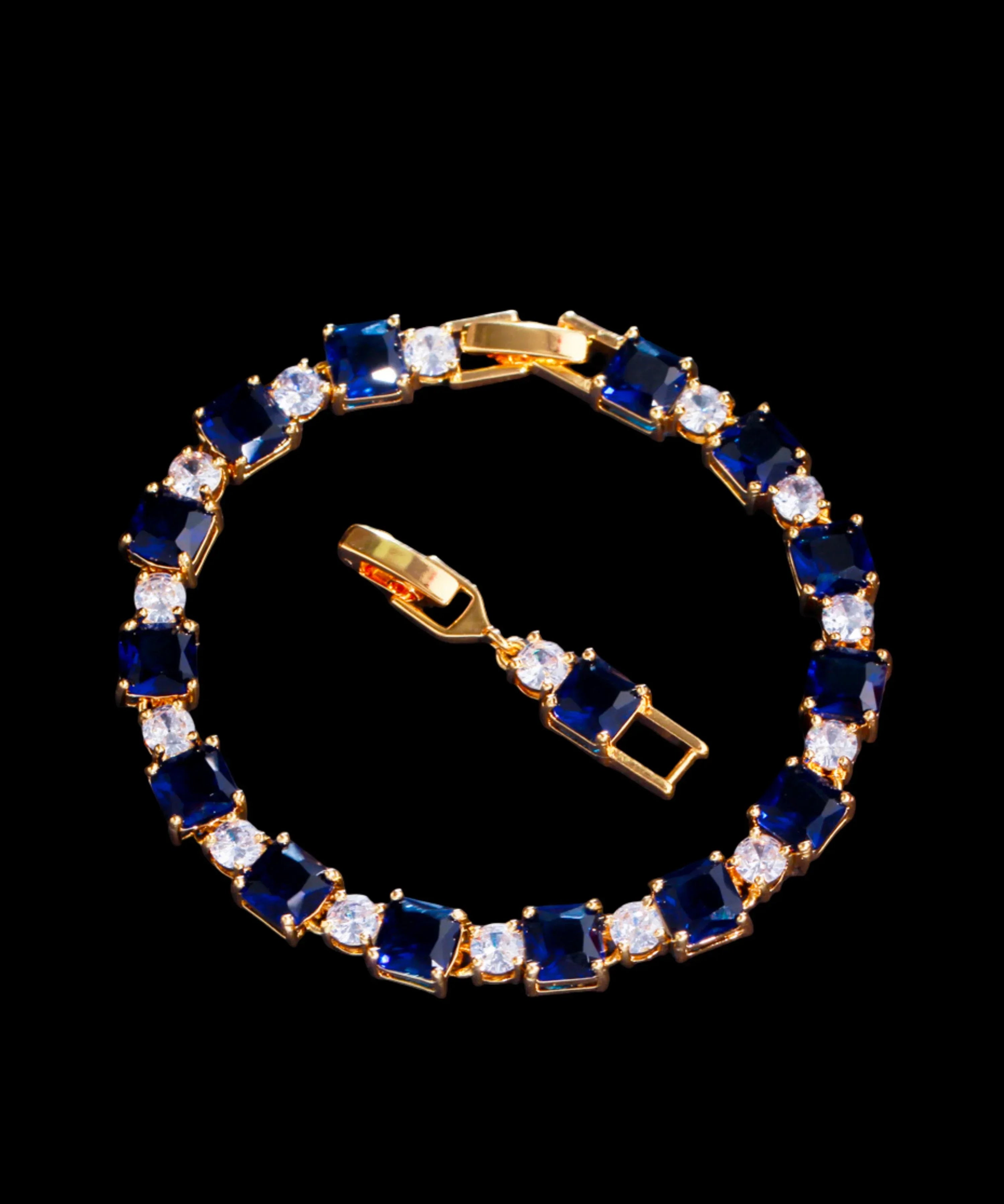 Gold Cube Bracelets - iLLUSIA