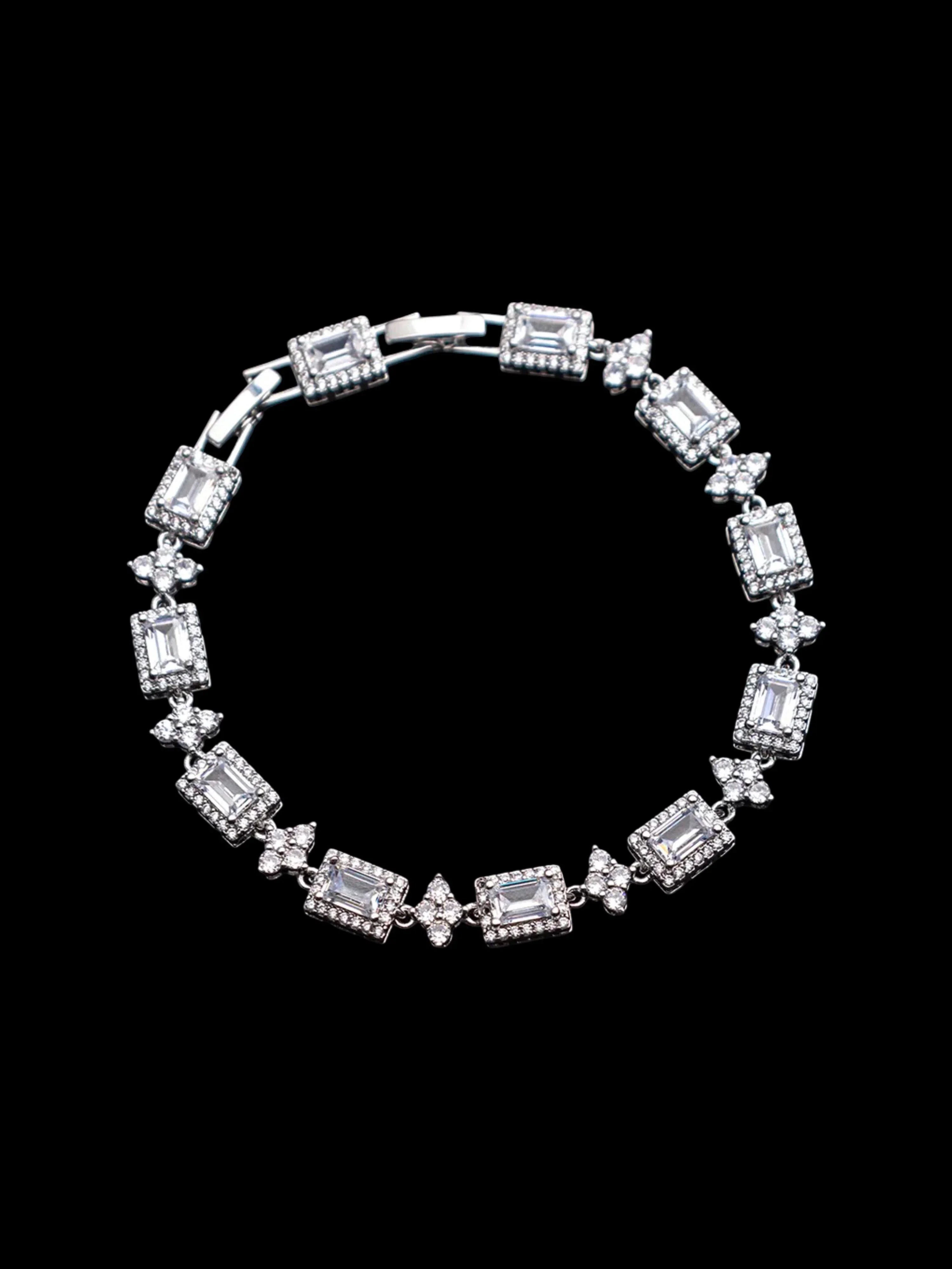 Star Crystal Bracelet - iLLUSIA