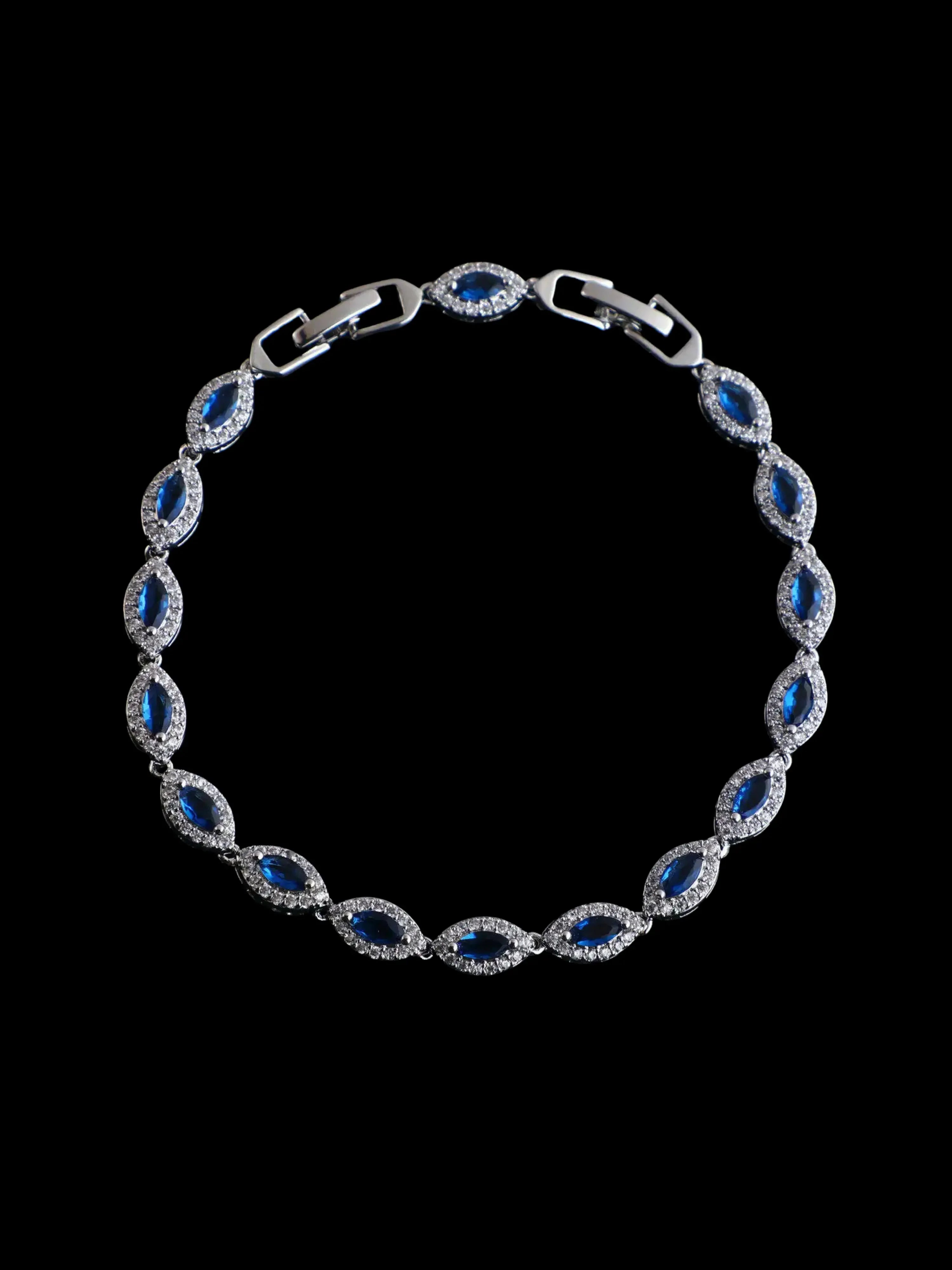 Angel Eyes Bracelet - iLLUSIA