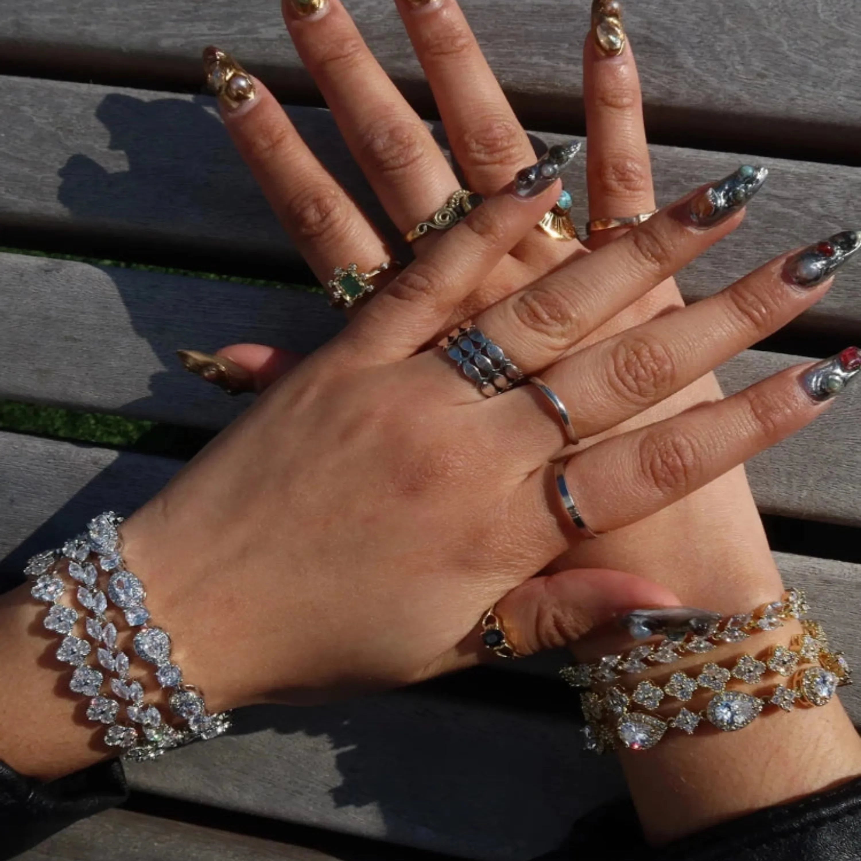 Leaf Bracelets - iLLUSIA