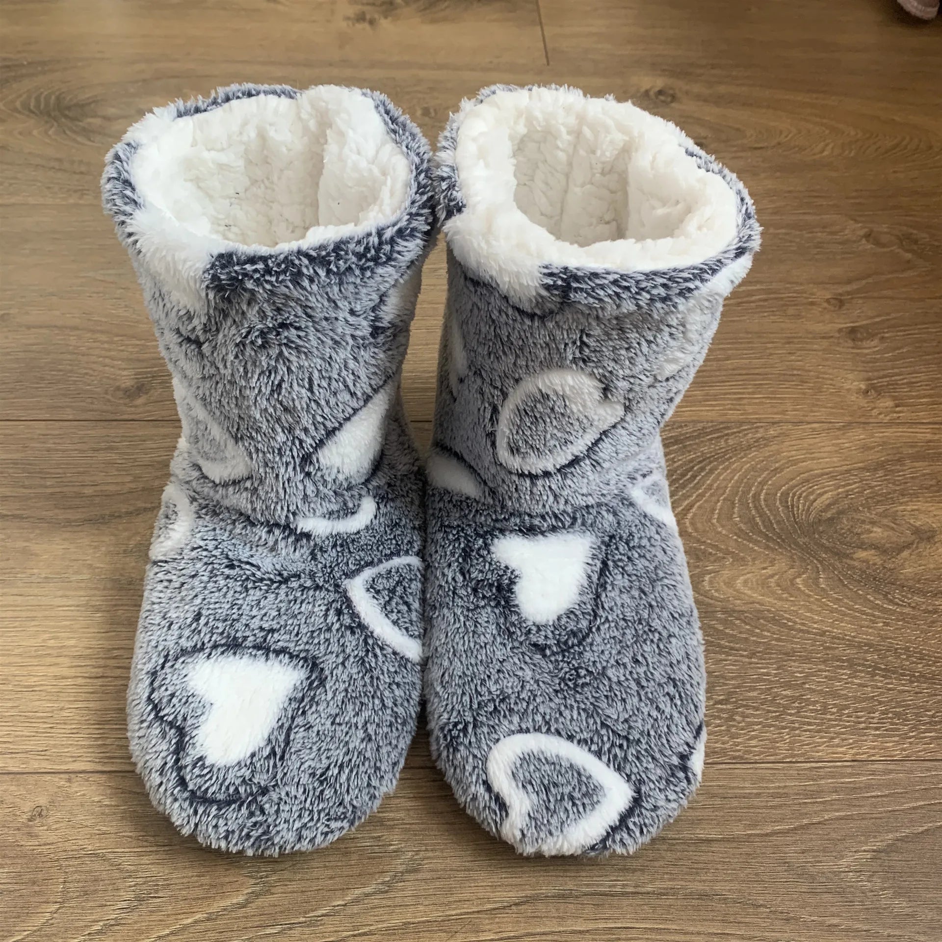 Women’s Plush-Lined High-Cut Boot Slippers — view 6