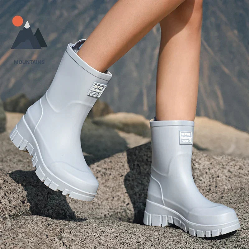 Women's Chelsea Ankle Boots with Block Heel and Patterned Sole — view 14